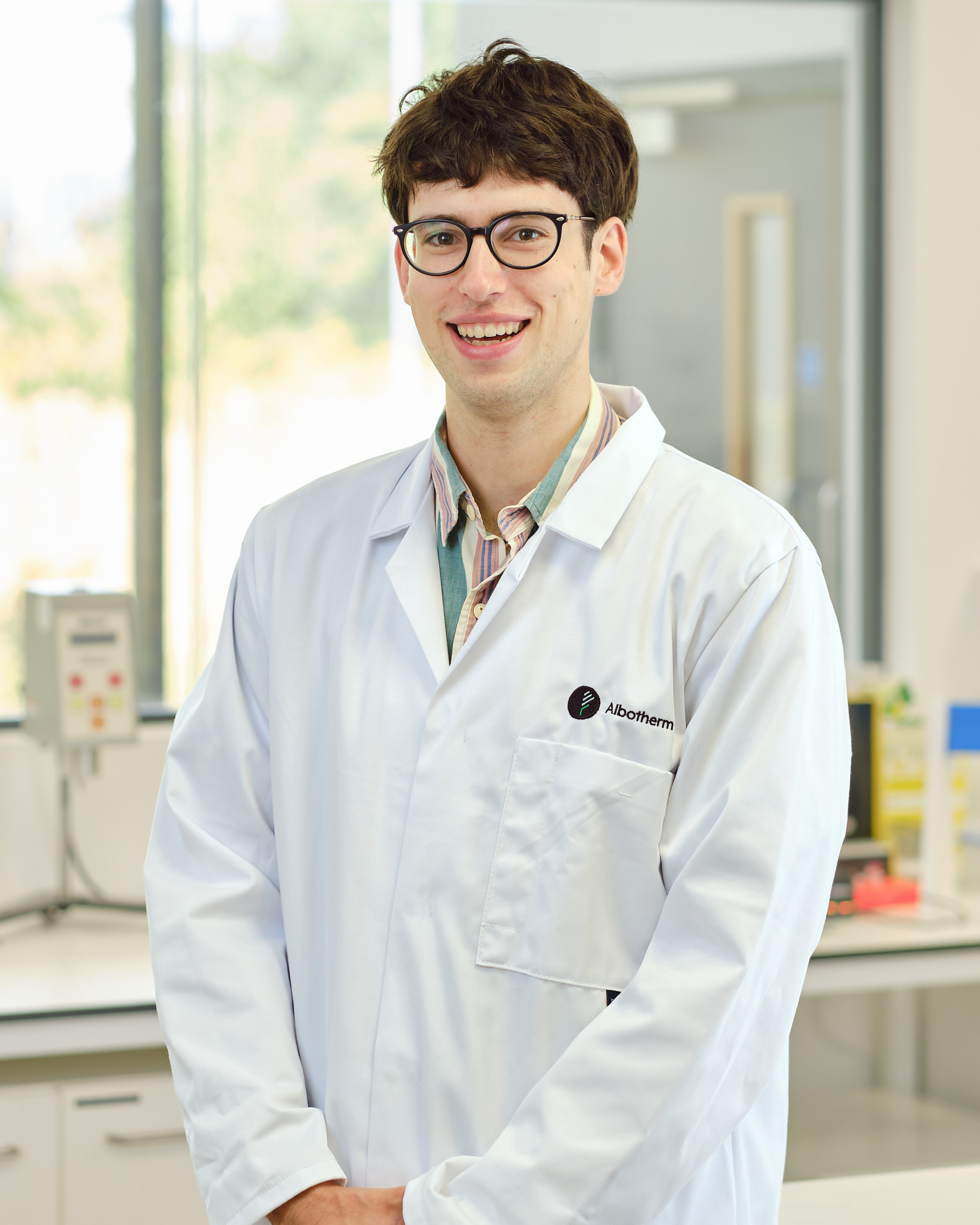 Thomas Broadgate, Research Chemist